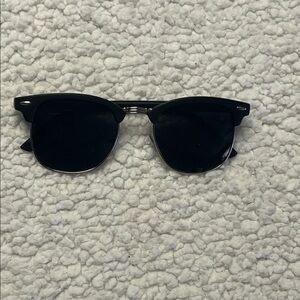 Classic Black Sunglasses